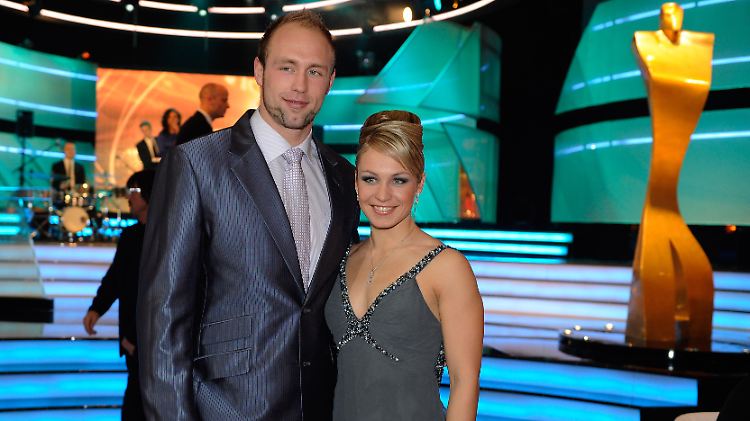Ausgezeichnet: Diskus-Olympiasieger Robert Harting und Biathlon-Rekordweltmeisterin Magdalena Neuner gewannen die Einzelwertungen.