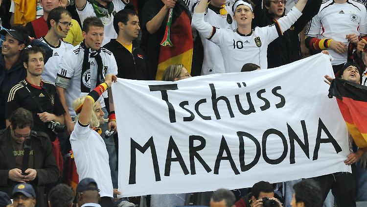 Das 0:4 im WM-Viertelfinale gegen Deutschland war Maradonas bislang letztes Spiel als Trainer.