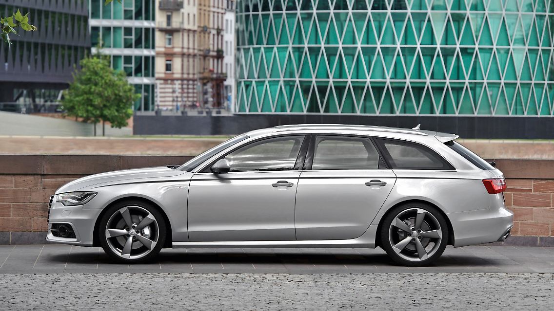 Noch mehr passt in den Audi A6. Ja, man gucke und staune. Bis zur Umfrage des ADAC hat man immer gedacht, dass es sich bei diesem Wagen um einen typischen Vertreter-Männer-Schlitten handelt. Aber weit gefehlt.