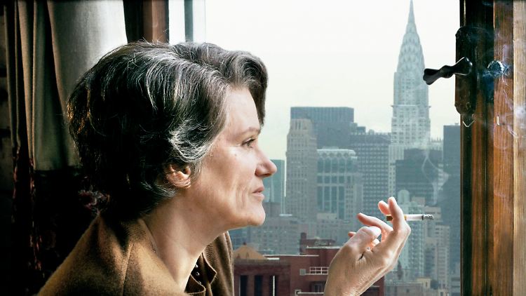 Barbara Sukowa als Hannah Arendt.