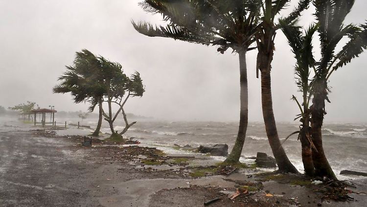 2012-12-17T064529Z_01_DGM01_RTRMDNP_3_FIJI-CYCLONE.JPG5112046742239182599.jpg