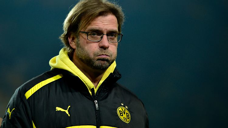 Kein tolles Weihnachtsgeschenk für BVB-Coach Jürgen Klopp und seine Truppe.