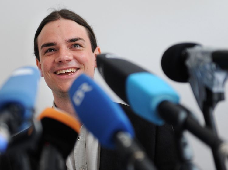 Der Sprecher des Aktionsbündnisses Nichtraucherschutz, Sebastian Frankenberger, ist mit dem Ausgang des Volksentscheids zufrieden.