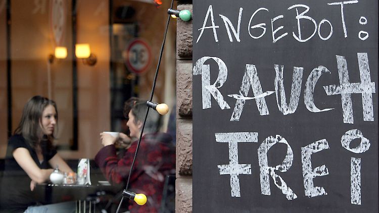 In einem rauchfreien Cafe.