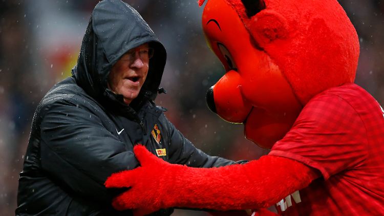 Nervenzehrender Sieg: Trainer Sir Alex Ferguson, Manchester United.