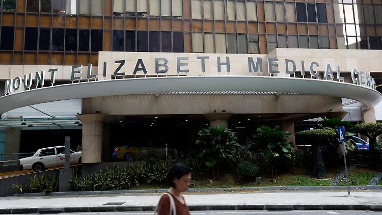 Die 23-Jährige wird in Singapur in einer Spezialklinik für Organtransplantationen behandelt.