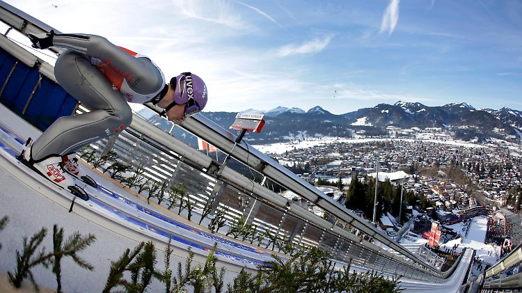 Klares Wetter, guter Sprung: Martin Schmitt.