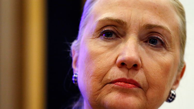Clinton wird nach Ansicht ihrer Ärzte wieder voll genesen.