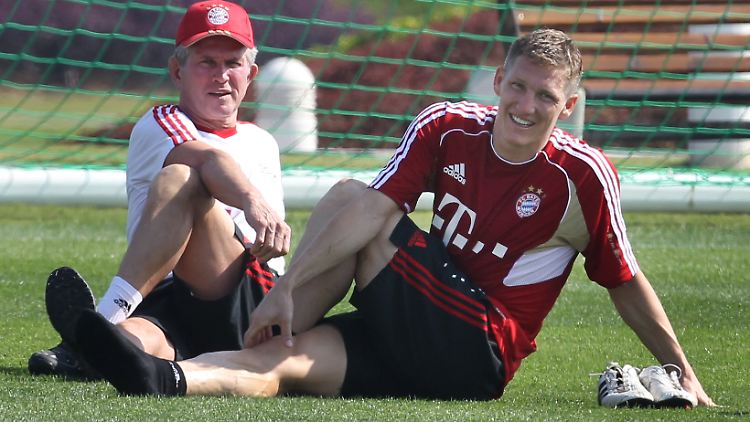 Das war in der vergangenen Jahr: Münchens Trainer Jupp Heynckes und Bastian Schweinsteiger im besten Trainingslager aller Zeiten, wie es damals hieß.