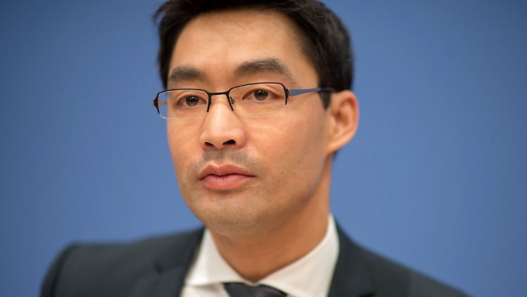 Die Rede Philipp Röslers steht unter besonderer Beobachtung.