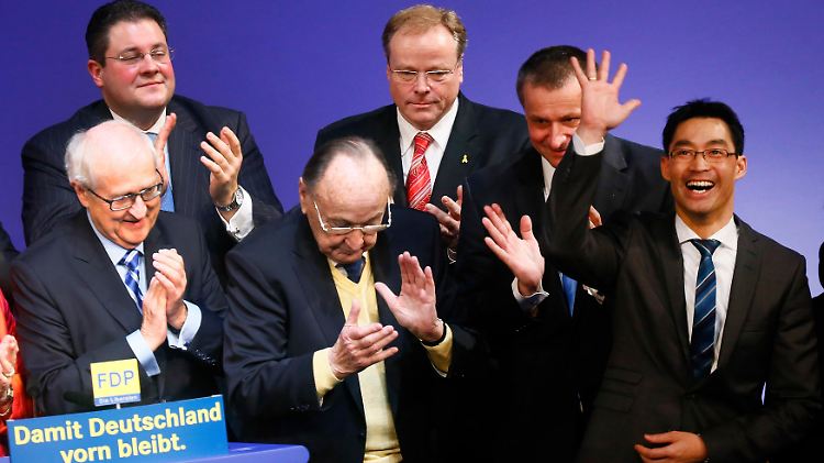 Die Führung der FDP darf noch einmal Applaus einheimsen.