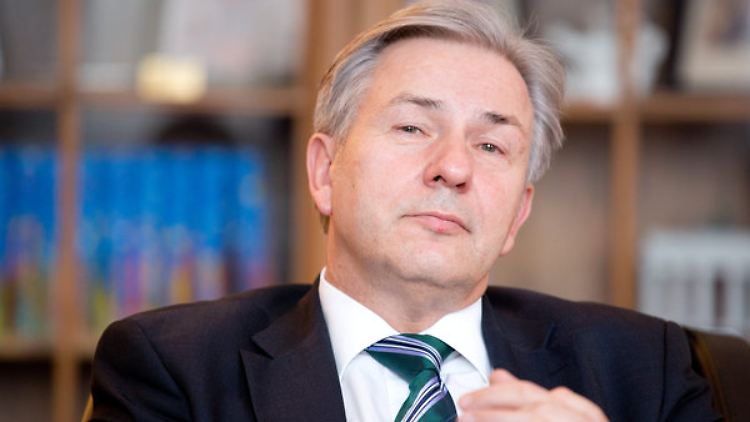 Unter Druck: Klaus Wowereit.