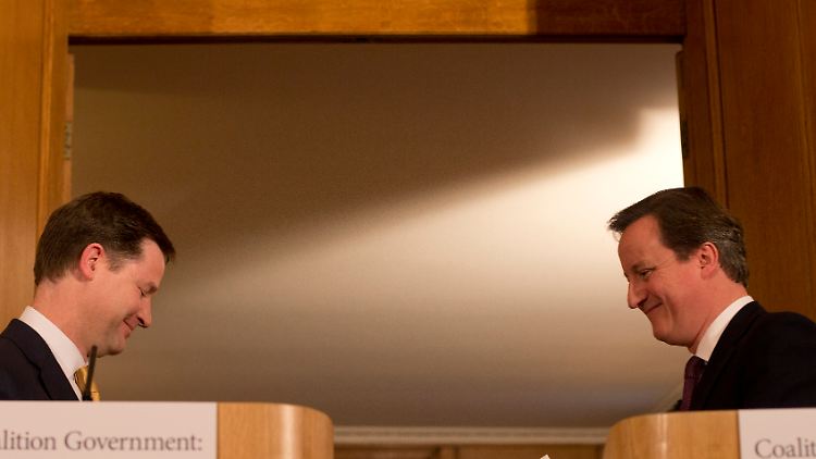 Liberale und Konservative wollen bis zur Wahl 2015 das Kriegsbeil begraben.