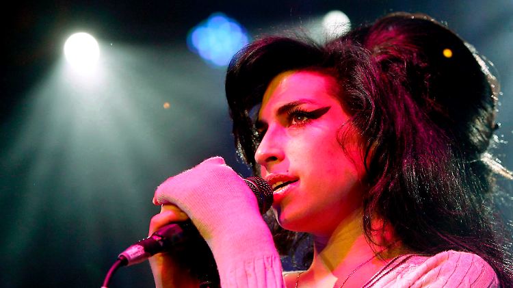 Amy Winehouse hatte Alkohol- und Drogenprobleme.