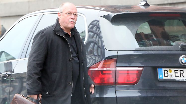 Horst Amann hält sich hinsichtlich des neuen Eröffnungstermins sehr zurück.