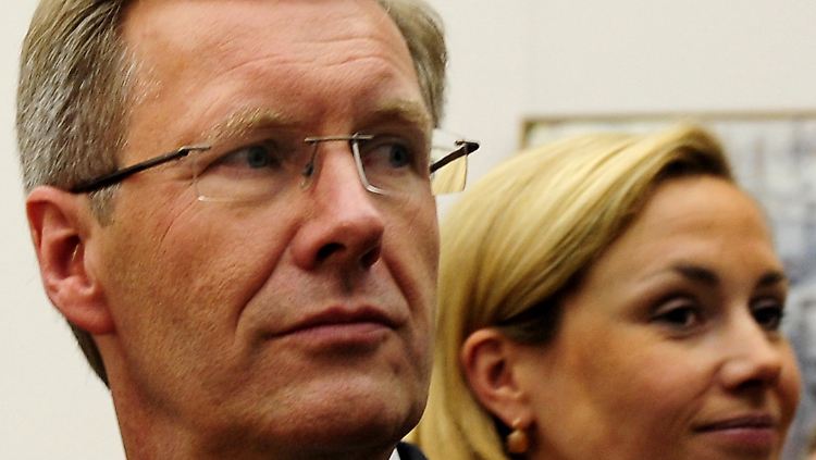 Wulff ist gelernter Rechtsanwalt.