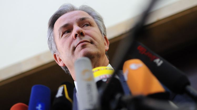 Berlins Regierender Bürgermeister Wowereit -  vor dem Ende?