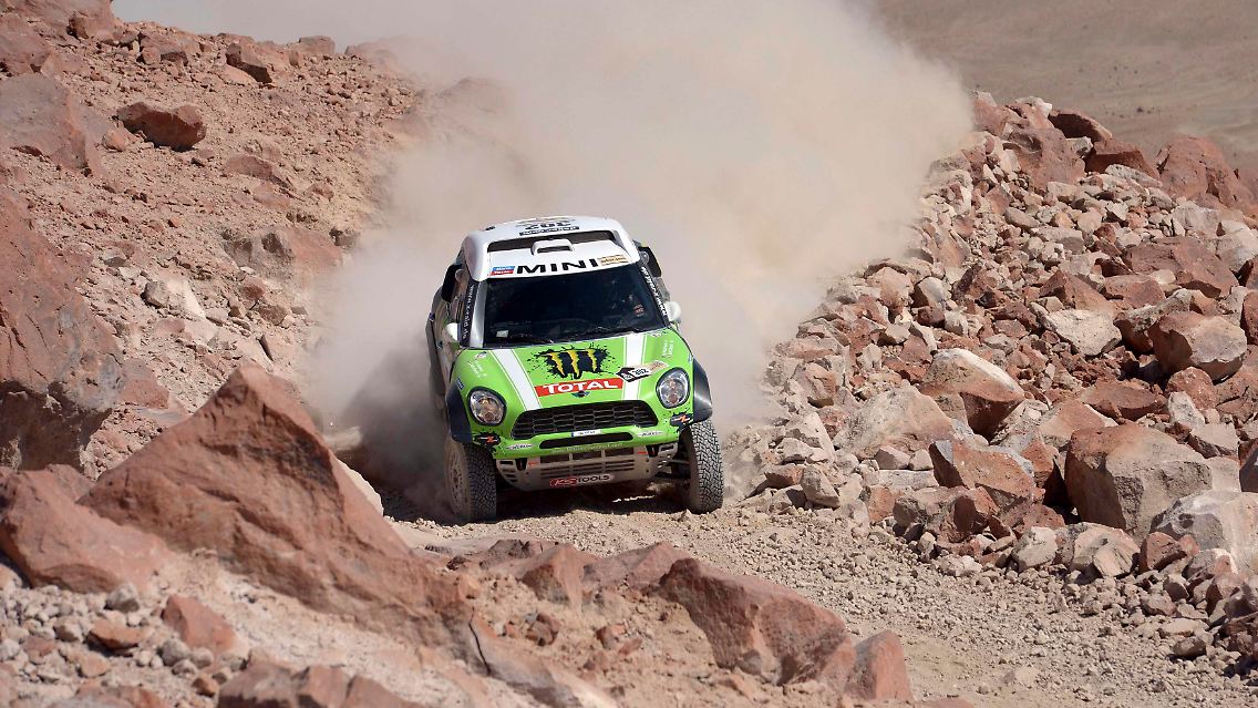 2013-01-09T000552Z_01_JNA18_RTRMDNP_3_PERU-DAKAR-RALLY.JPG38219409321689428.jpg