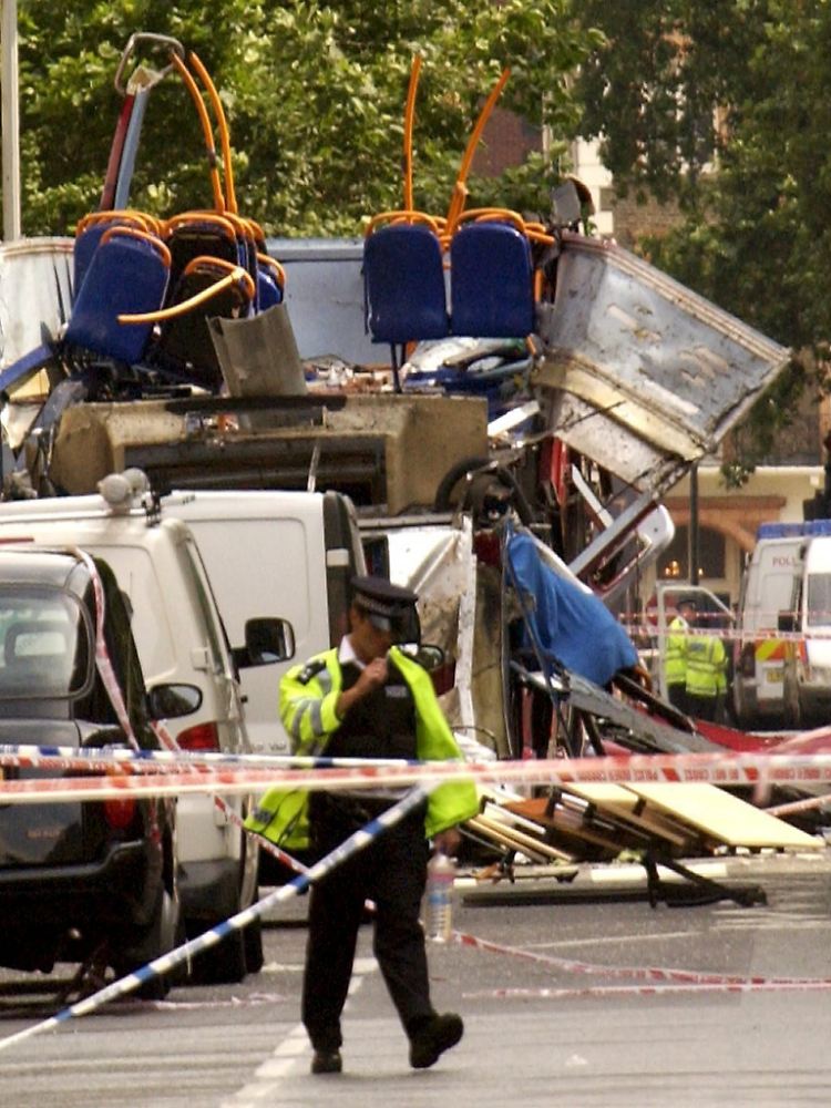 In drei Londoner U-Bahnen und einem Bus detonierten am 7. Juli 2005 Bomben.