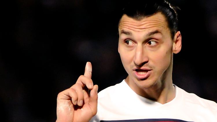 "Schenke mir eine Haarlocke von dir. Ich denke, sie wird mir Kraft für den Rest meines Lebens geben": Zlatan Ibrahimovic.