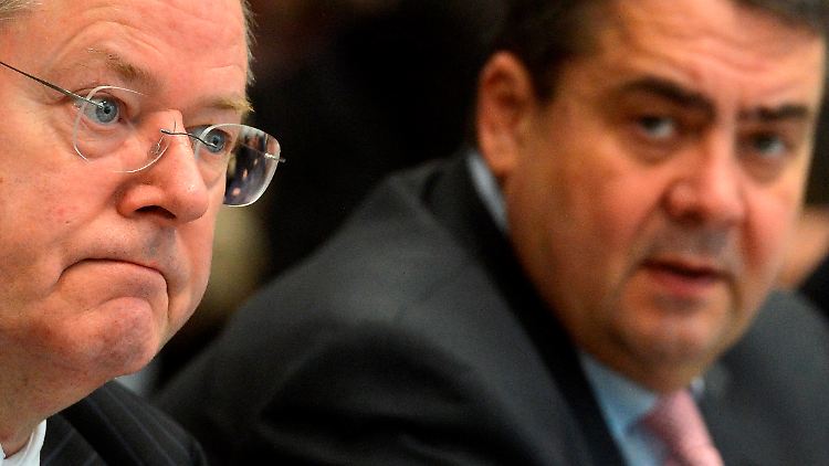 Kandidat Steinbrück und Parteichef Gabriel: "Wir müssen alle ins Feld".