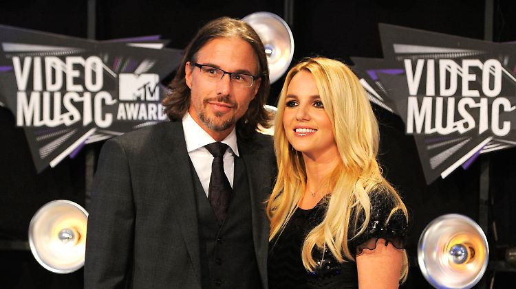 Zwei reife Erwachsene: Britney Spears (31) und Jason Trawick (41).