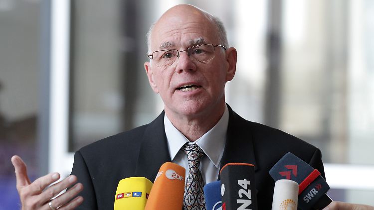 Bundestagspräsident Lammert (CDU) hat die seit Januar gültige Haushaltsabgabe für den öffentlich-rechtlichen Rundfunk kritisiert.