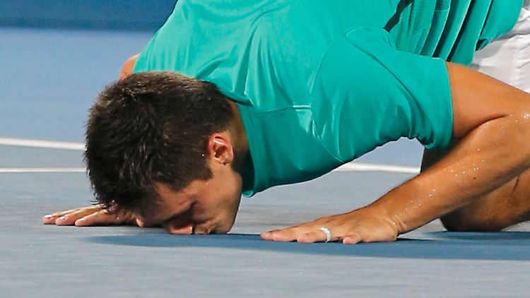 Sieger, endlich: Bernhard Tomic nach seinem ersten Turniertriumph.