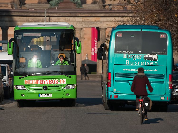 Natürlich ist auch der Preis ein wichtiges Vergleichskriterium. Dabei sollten Kunden auch die Bahn mit ihren Sparangeboten einbeziehen.