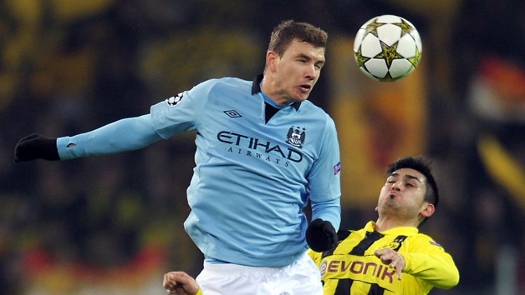 Edin Dzeko würde jeden Bundesligisten verstärken, auch Meister Borussia Dortmund.