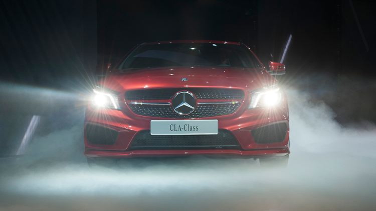 2013-01-14T033312Z_01_DET109_RTRMDNP_3_USA-MERCEDES-MICHIGAN.JPG2761242085703703627.jpg