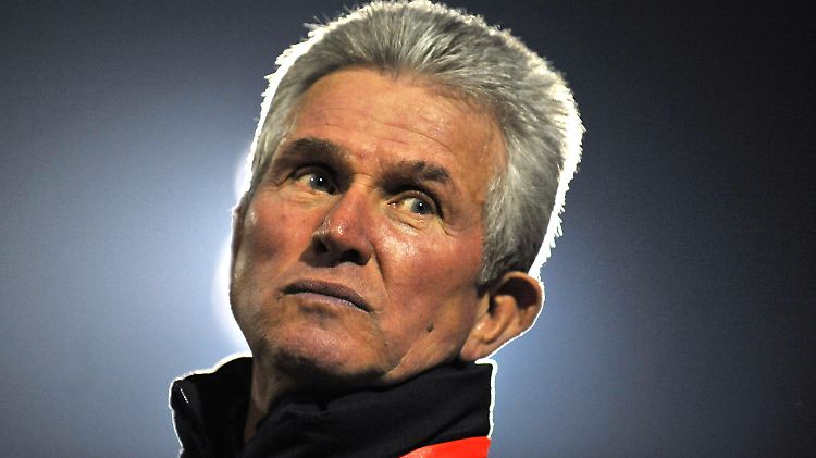 "Wir würden uns sehr freuen, wenn die Mannschaft diesem großen Trainer den verdienten glanzvollen Abschied schenken würde": Jupp Heynckes.