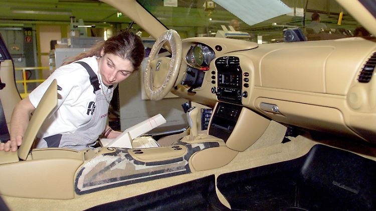 Der Wert einer Porsche-Fußmatte könnte der Höhe eines Ordnungsgeldes in Indien entsprechen.