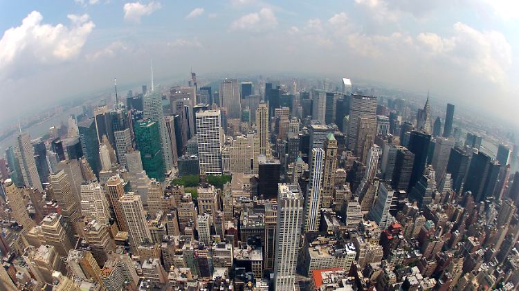 Einer der teuersten Lagen der Welt: Midtown Manhattan mit Blick Richtung Central Park.