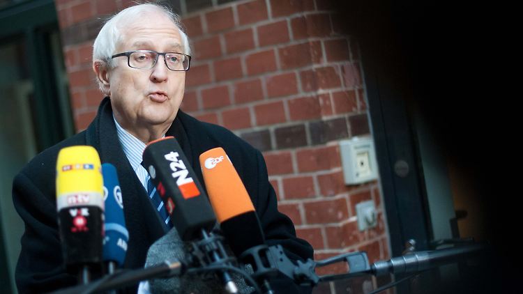 Brüderle: "Glaubwürdigkeit gewinnt man, indem man nicht wie Bambusrohre hin- und herschwingt, sondern steht wie eine Eiche."