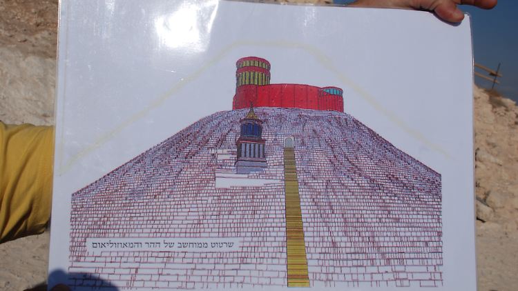 Im Israel Museum soll das mit Originalfunden rekonstruierte monumentale Mausoleum des umstrittenen biblischen Königs Herodes gezeigt werden.