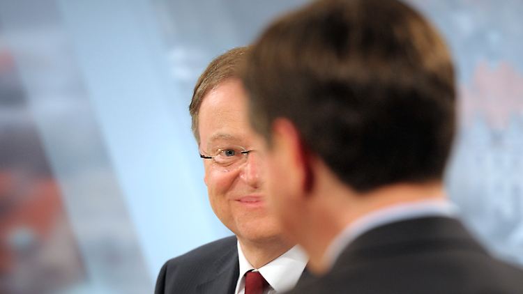 Stephan Weil (l.) und David McAllister bei einem gemeinsamen Auftritt in der langen Wahlnacht.