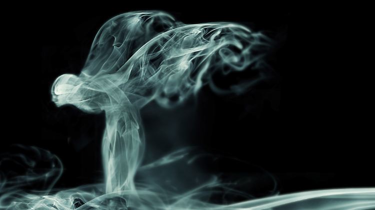 Noch liegt der Rolls Royce Wraith im Nebel. Versprochen werden aber Superlative für das neue Modell.