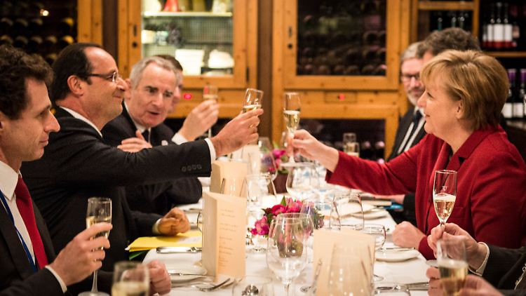 Der Sozialist und die Konservative duzen sich. Die deutsch-französische Freundschaft macht's möglich.
