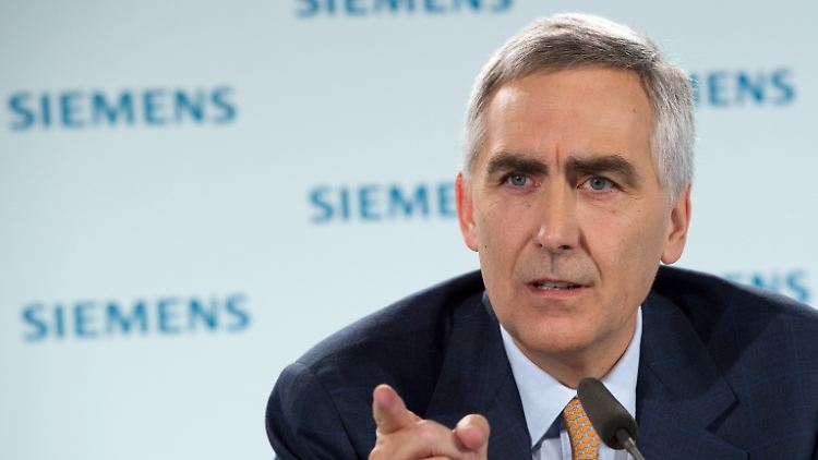 Siemens-Chef Löscher stellt sich heute den Fragen der Aktionäre. Auf dem diesjährigen Treffen dürfte es ans Eingemachte gehen.