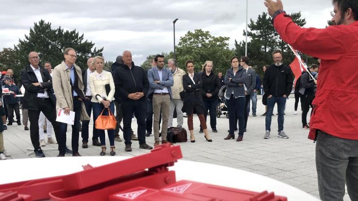 Mecklenburg Vorpommern Sorge Um Maritime Wirtschaft In Rostock N tv de mecklenburg-vorpommern-sorge-um-maritime-wirtschaft-in-rostock-n-tv-de