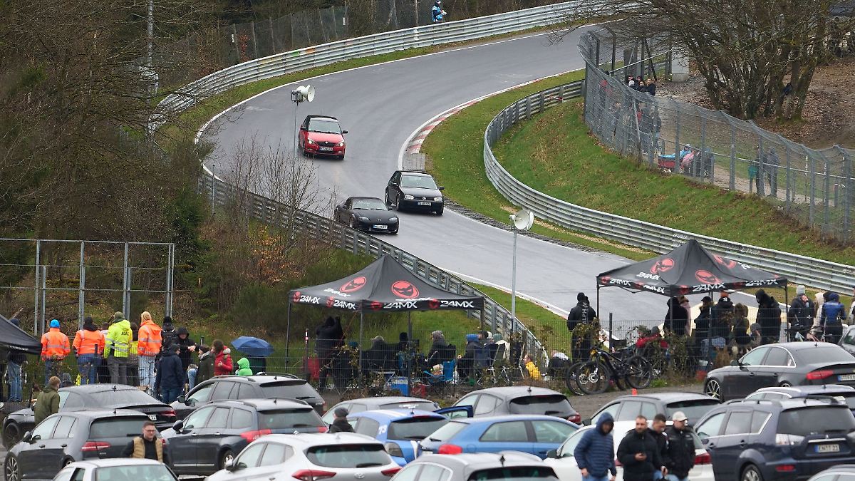 Ubernachten Am Nurburgring