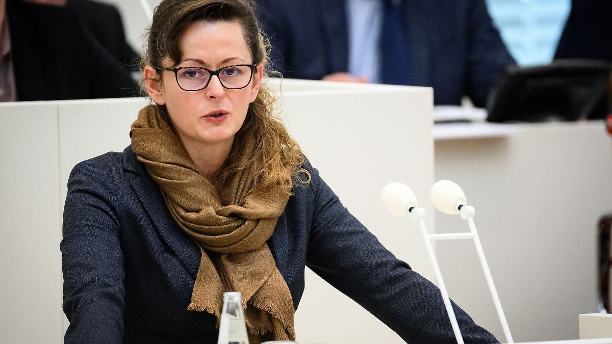 Ministerin sagt Unterstützung nach Seuchenausbruch zu