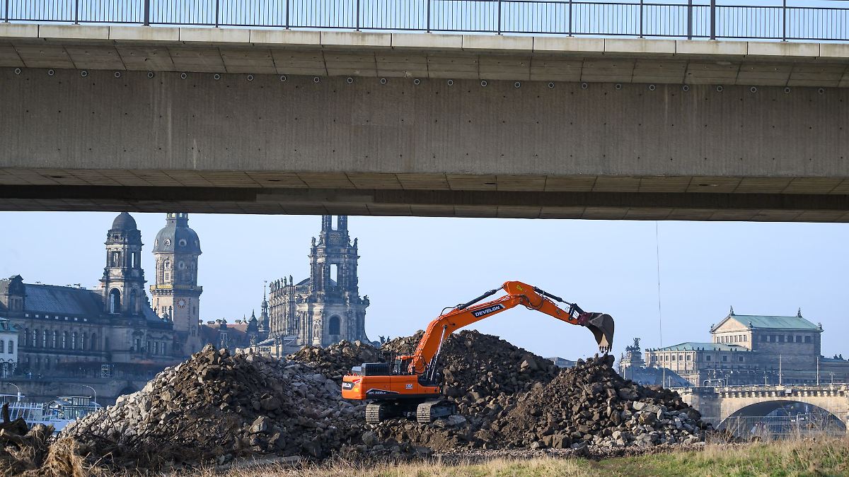 Neue Suche: Vermisstes Brückenteil in Dresden nicht gefunden