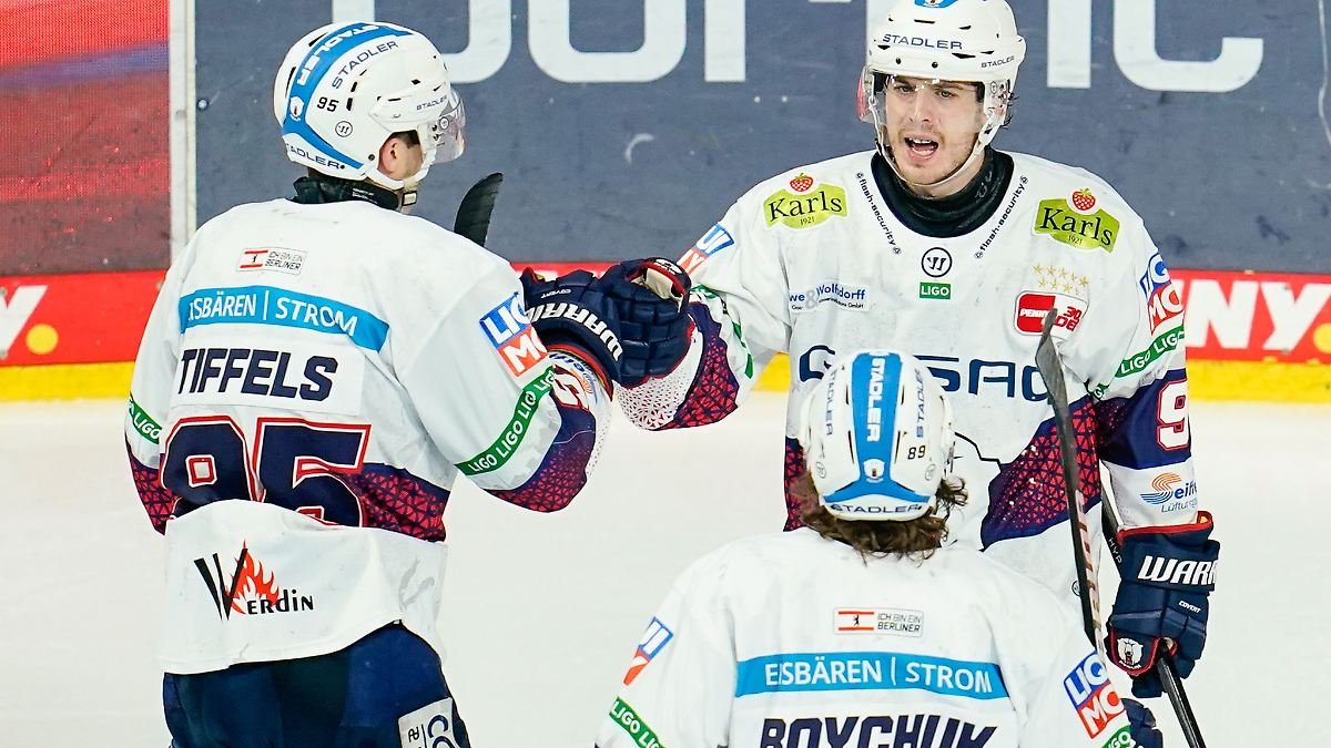 Eisbären Berlin siegen mit 10:2 gegen Düsseldorf