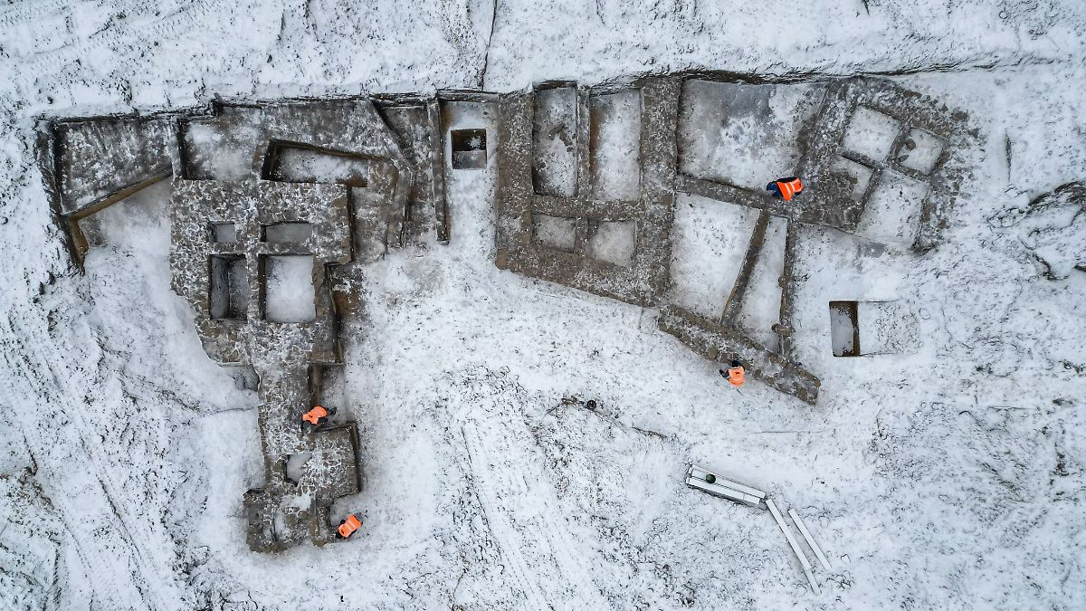 Gehöft aus dem 13. Jahrhundert nördlich von Halle entdeckt