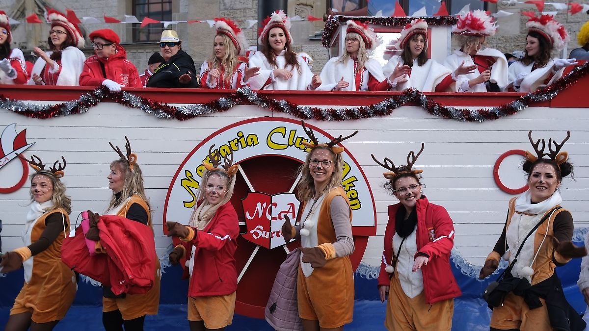 Keine Absagen von Rosenmontagsumzügen in Sachsen-Anhalt