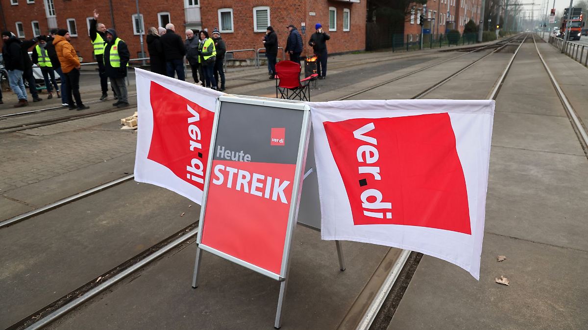 Warnstreik legt Busverkehr in MV teilweise lahm