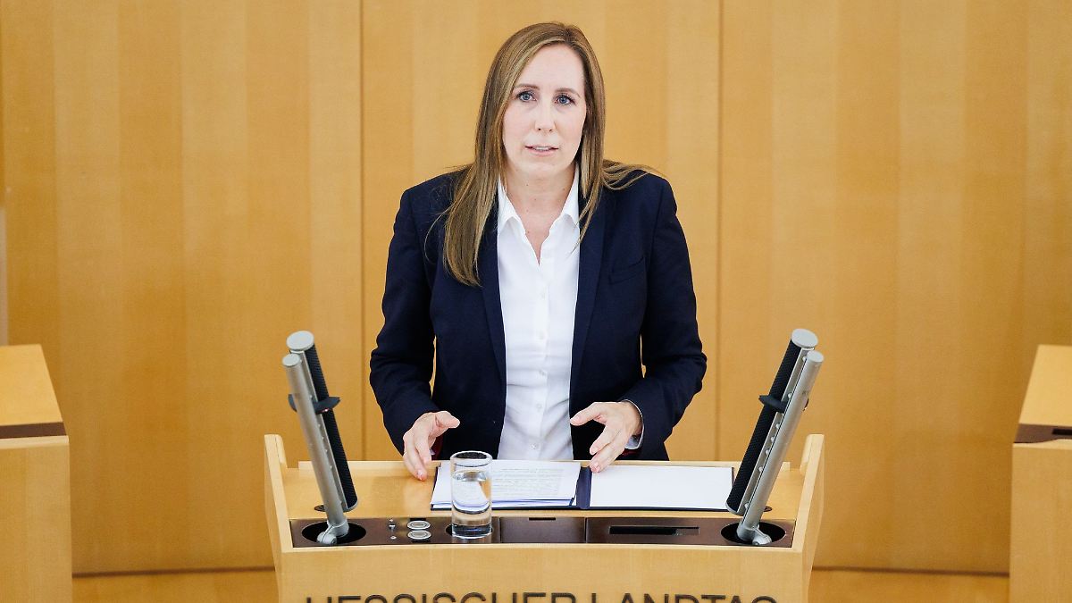 Wallmann warnt vor Fehleinschätzungen bei Ukraine-Krieg