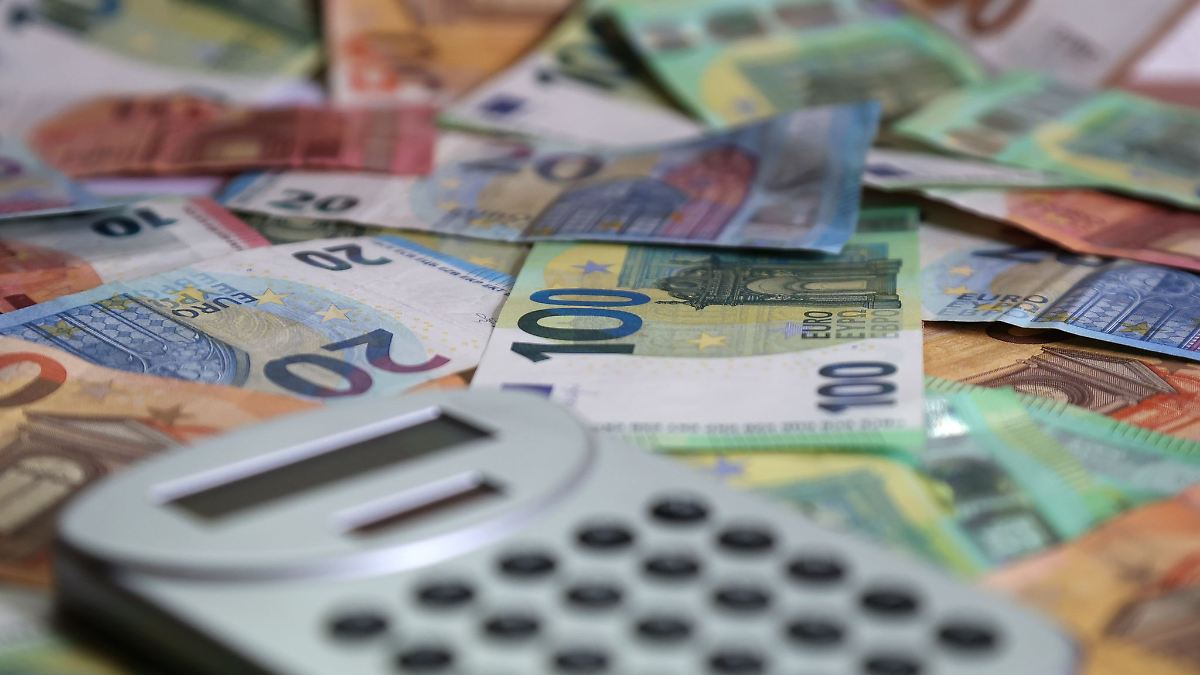 Jahresabschluss: Weniger Geld als sonst übrig